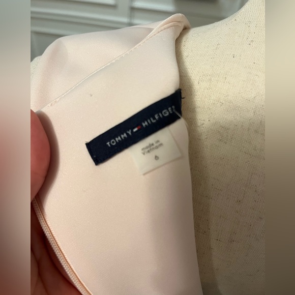 NWT Tommy Hilfiger Maroon and pink asymmetrical dress size 6 - Picture 4 of 7